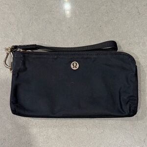 Lululemon double zip wristlet pouch